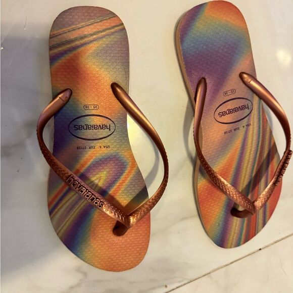Havaianas Rainbow Flip Flops #16 - Picture 9 of 12